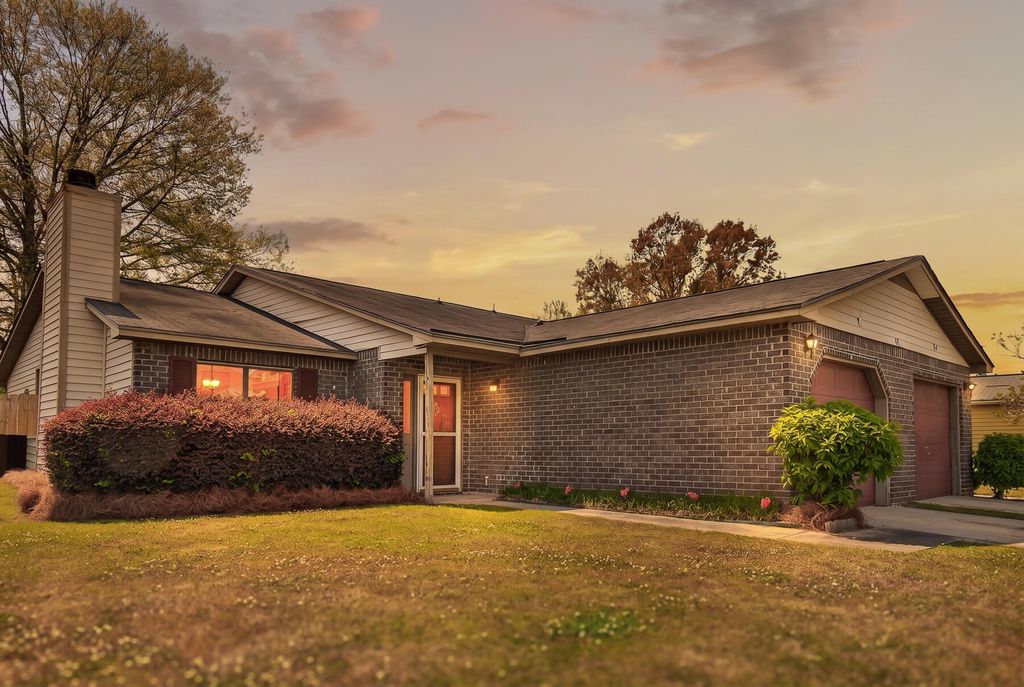821 Winthrop Street A, Ladson, SC 29456