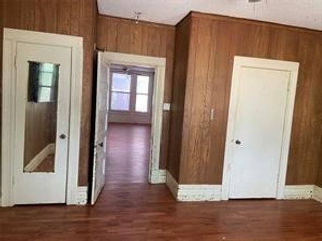 401 S Gardner Street, Whitewright, TX 75491