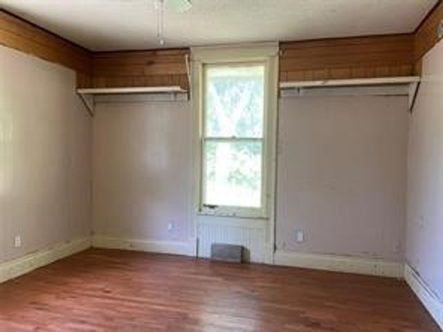 401 S Gardner Street, Whitewright, TX 75491