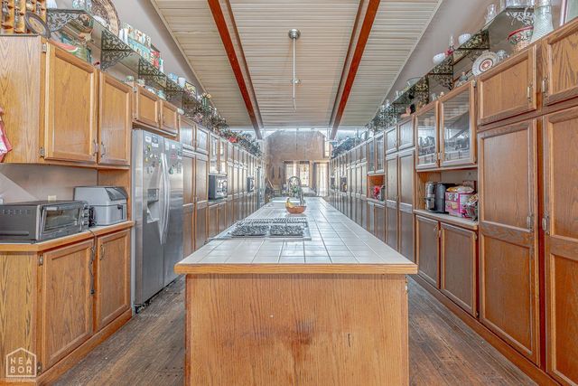 2806 Harrisburg Rd, Jonesboro, AR 72401