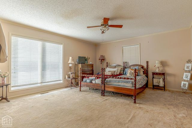 2806 Harrisburg Rd, Jonesboro, AR 72401