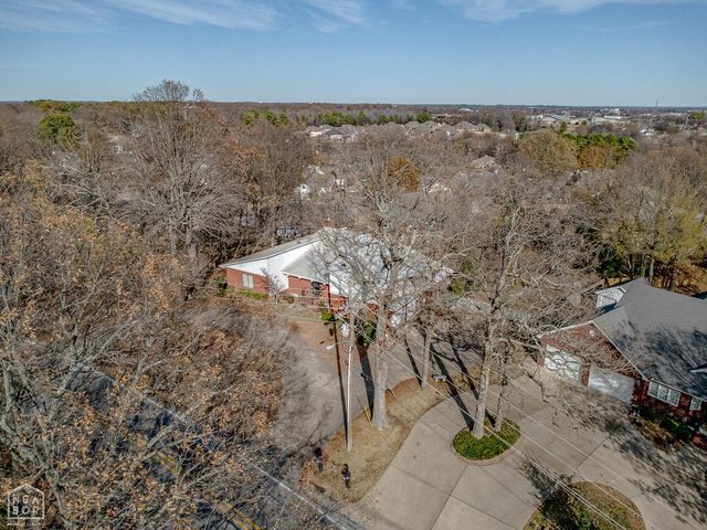 2806 Harrisburg Rd, Jonesboro, AR 72401