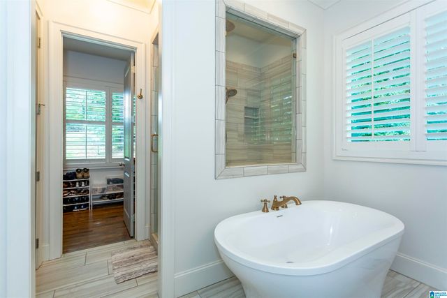 880 INDIAN CREST DRIVE, Indian Springs Village, AL 35124