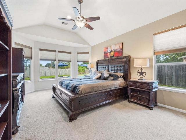 16551 Winthrop Bend Drive, Houston, TX 77084