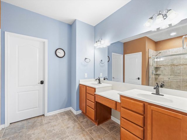 16551 Winthrop Bend Drive, Houston, TX 77084