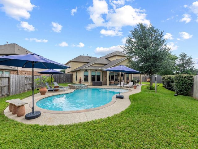 16551 Winthrop Bend Drive, Houston, TX 77084