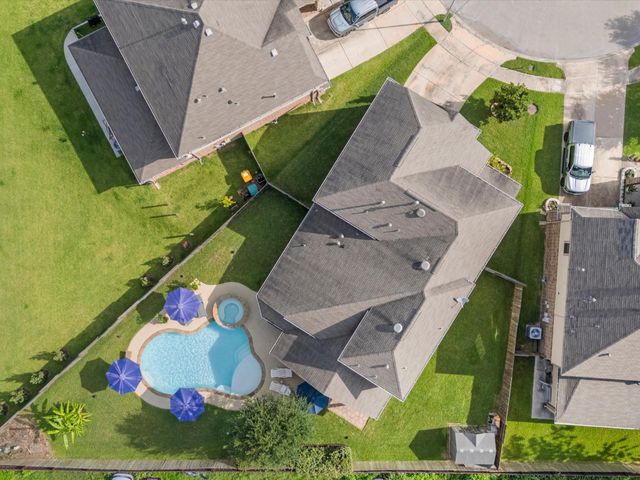16551 Winthrop Bend Drive, Houston, TX 77084