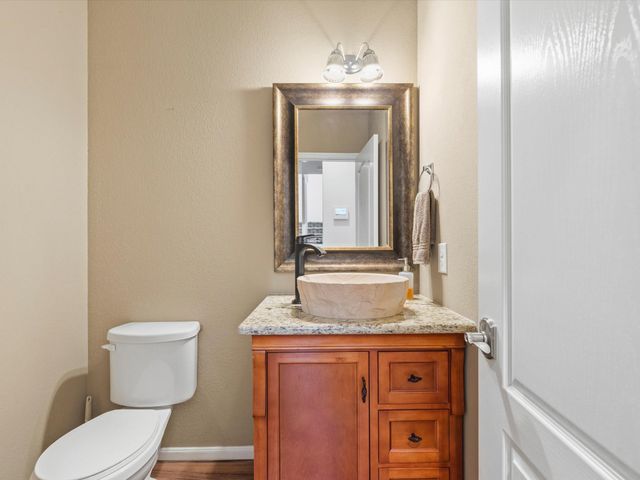 16551 Winthrop Bend Drive, Houston, TX 77084