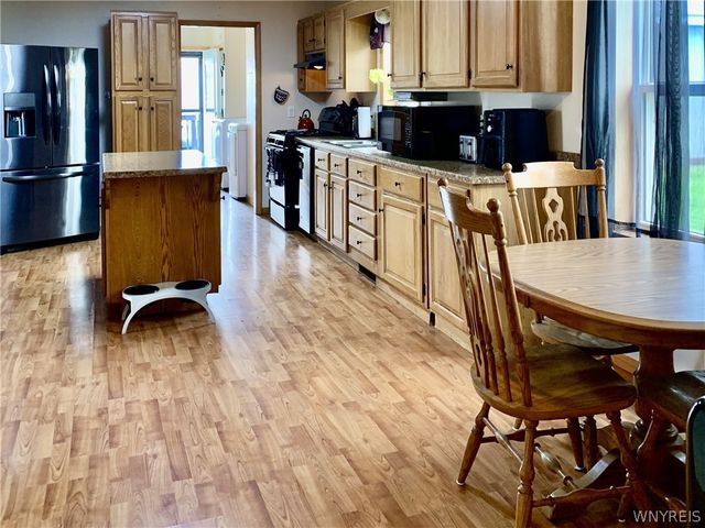 8983 Center Street, Colden, NY 14080