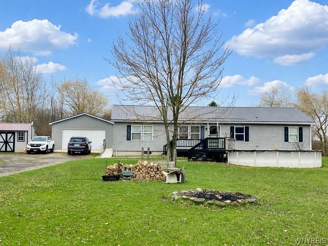 8983 Center Street, Colden, NY 14080