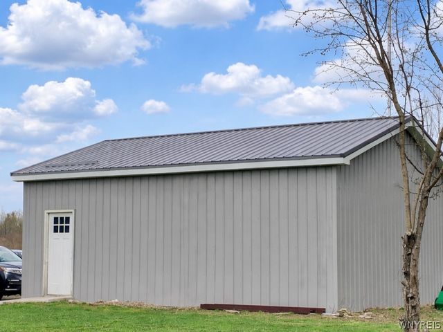 8983 Center Street, Colden, NY 14080
