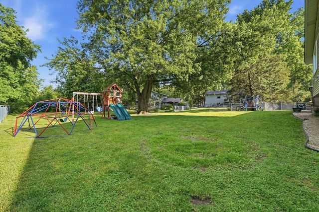 602 N ASHBURY Avenue, Bolingbrook, IL 60440