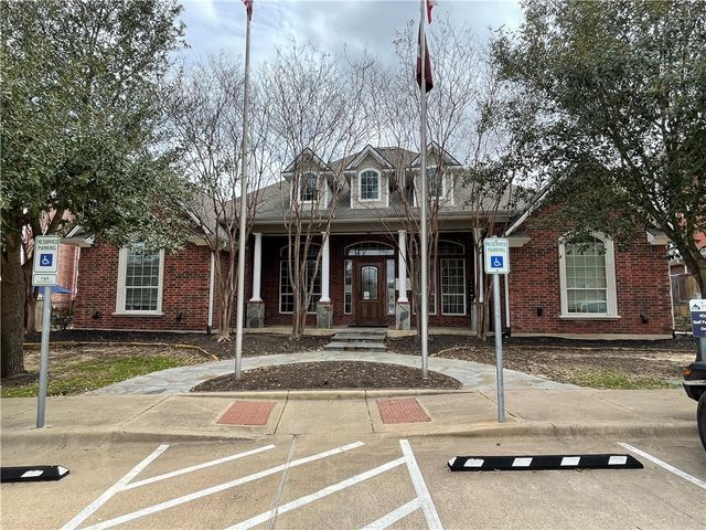 1198 Jones Butler Road 2706, College Station, TX 77840