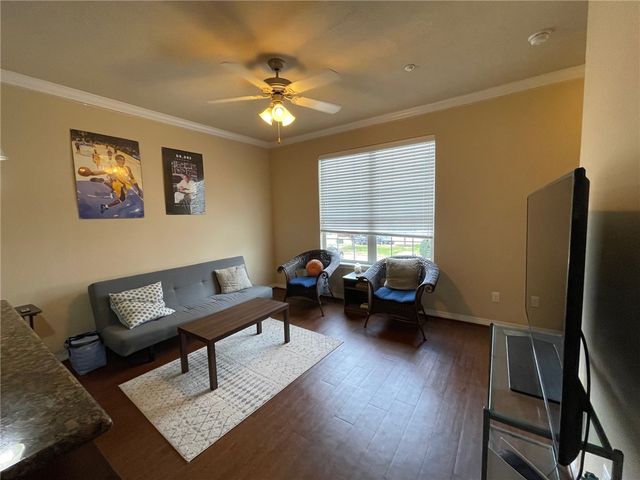 1198 Jones Butler Road 2706, College Station, TX 77840
