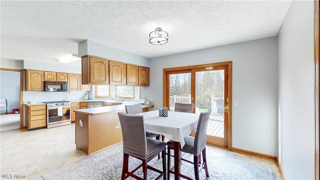 876 Jennifer Trail, Tallmadge, OH 44278