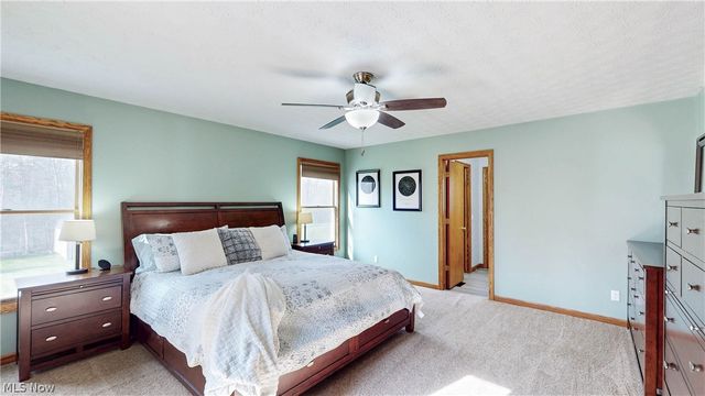 876 Jennifer Trail, Tallmadge, OH 44278
