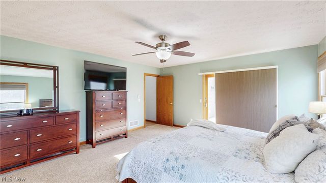 876 Jennifer Trail, Tallmadge, OH 44278