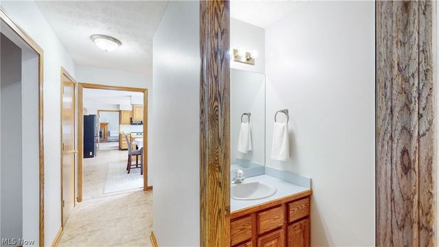 876 Jennifer Trail, Tallmadge, OH 44278