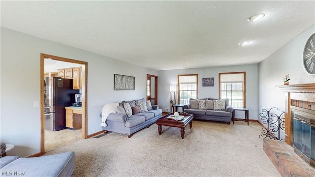 876 Jennifer Trail, Tallmadge, OH 44278