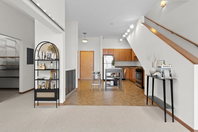 2650 University Avenue W 311, Saint Paul, MN 55114