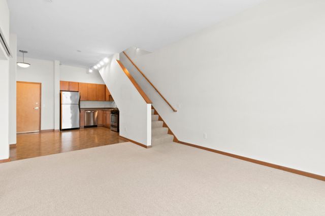 2650 University Avenue W 311, Saint Paul, MN 55114