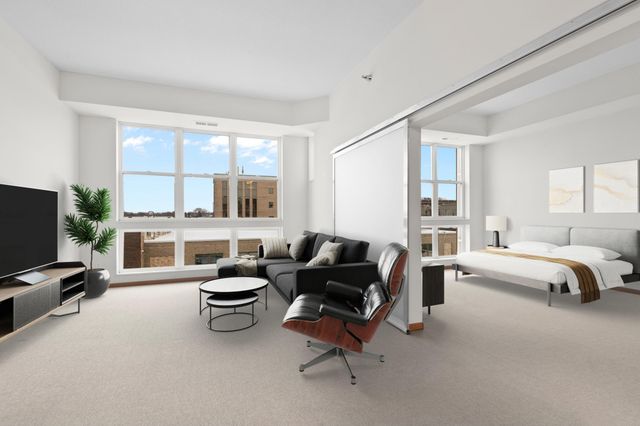 2650 University Avenue W 311, Saint Paul, MN 55114