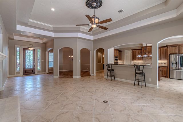 1302 Majestic Pines Court, Houston, TX 77345