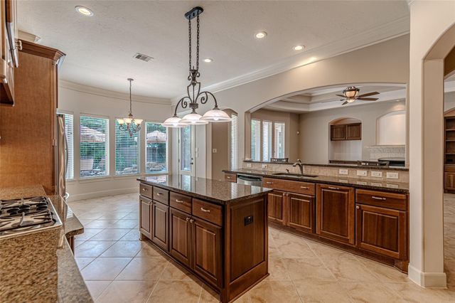 1302 Majestic Pines Court, Houston, TX 77345