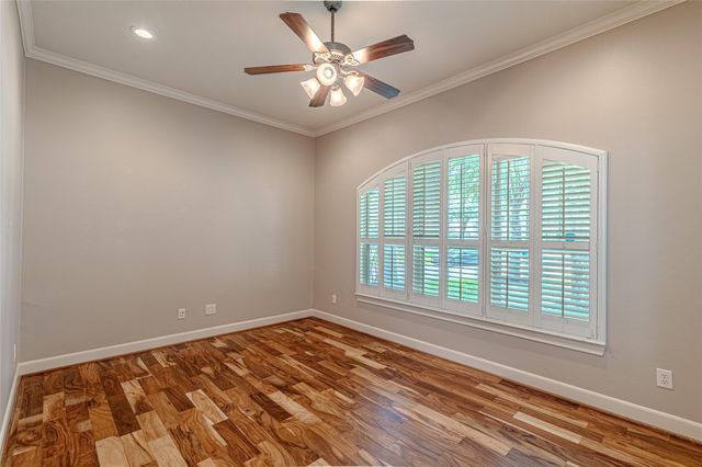 1302 Majestic Pines Court, Houston, TX 77345
