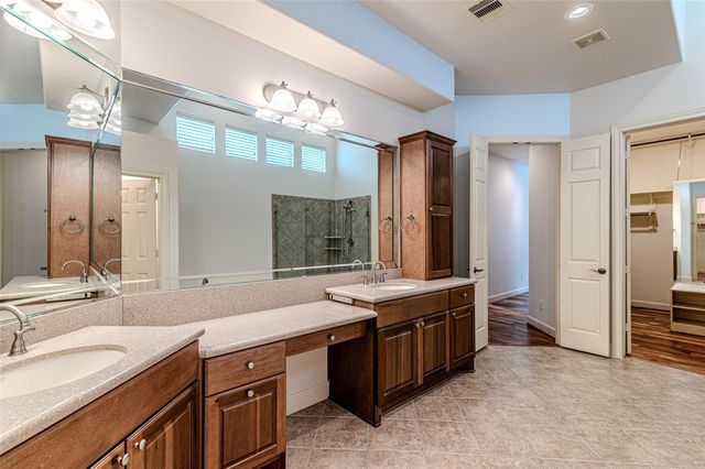 1302 Majestic Pines Court, Houston, TX 77345