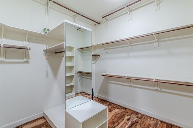 1302 Majestic Pines Court, Houston, TX 77345