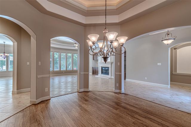 1302 Majestic Pines Court, Houston, TX 77345