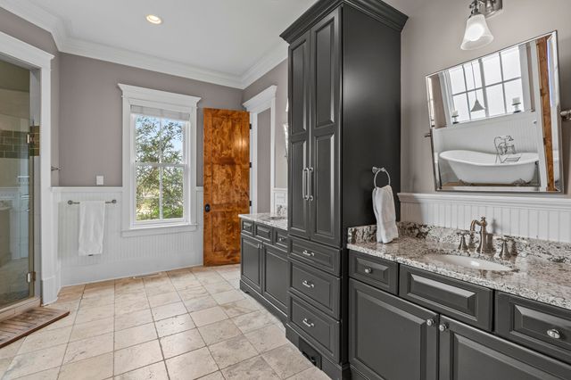 232 Waters Edge Drive, Lexington, SC 29072