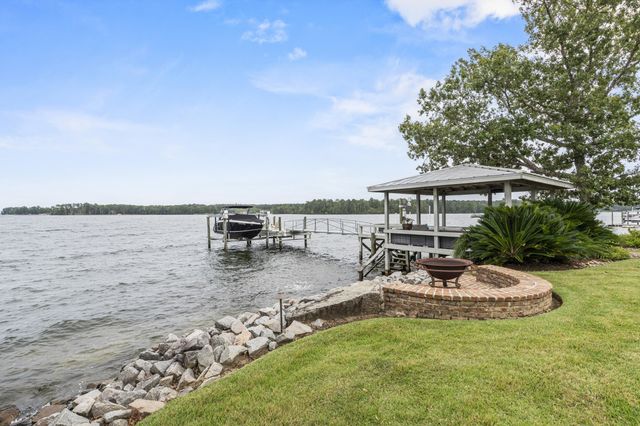 232 Waters Edge Drive, Lexington, SC 29072