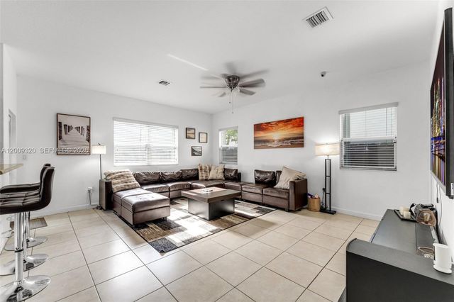 216 NE 36th Terrace, Homestead, FL 33033