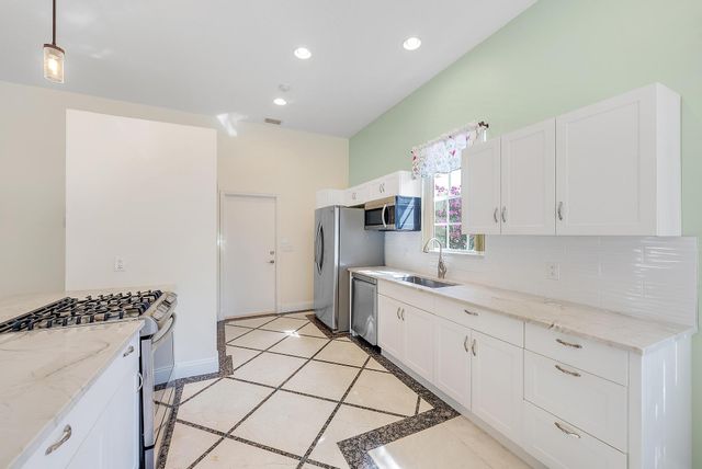 8416 Quail Meadow Way, West Palm Beach, FL 33412
