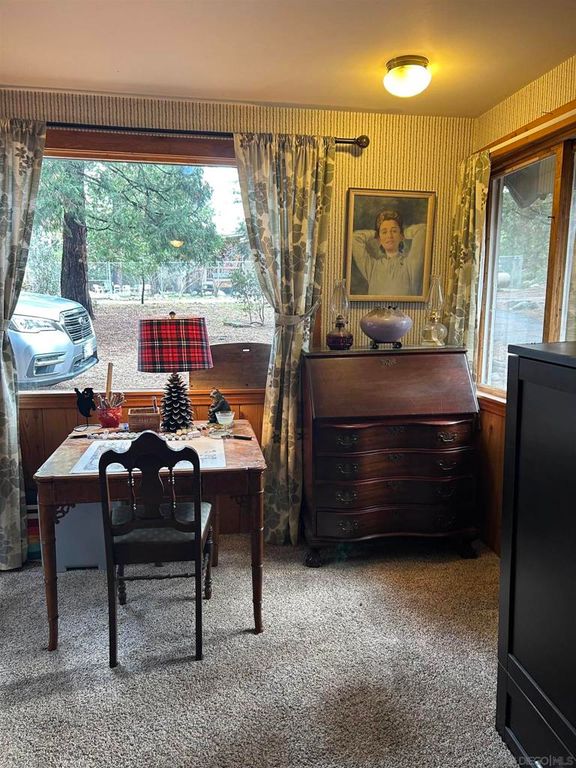 Image 5 of property listing at Address unavailable.