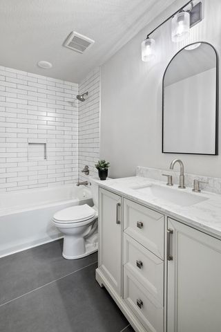 1941 Rome Avenue, Saint Paul, MN 55116