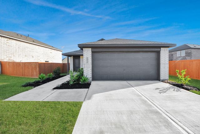 1031 Garnet Rain, Beasley, TX 77417