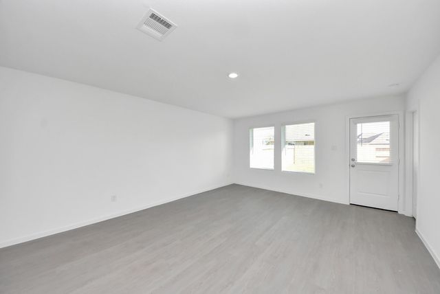 1031 Garnet Rain, Beasley, TX 77417