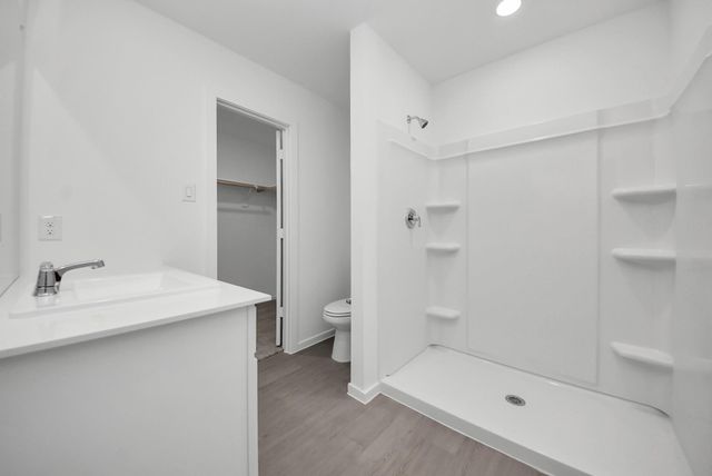 1031 Garnet Rain, Beasley, TX 77417