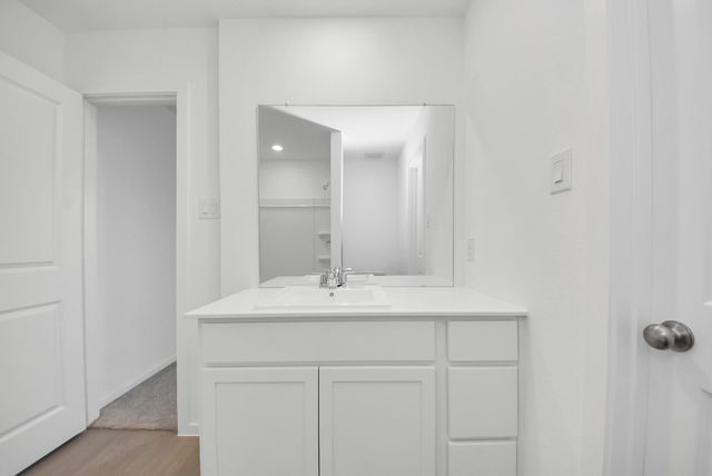 1031 Garnet Rain, Beasley, TX 77417