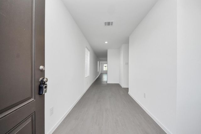 1031 Garnet Rain, Beasley, TX 77417