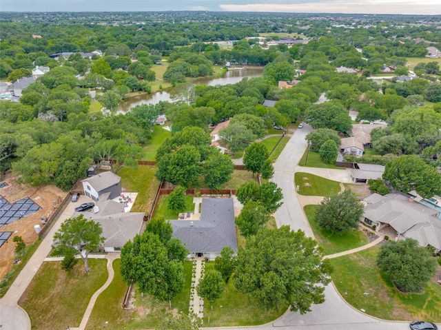 1210 Oakwood Trail, Southlake, TX 76092