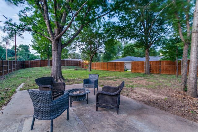 1210 Oakwood Trail, Southlake, TX 76092
