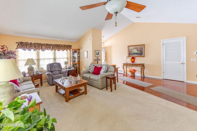 5 Prince Charles Drive, Toms River, NJ 08757