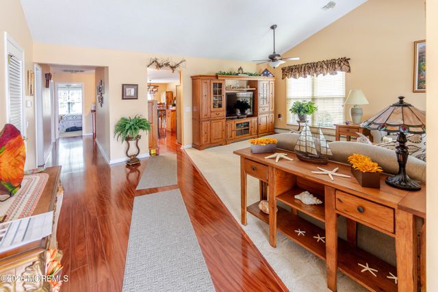 5 Prince Charles Drive, Toms River, NJ 08757