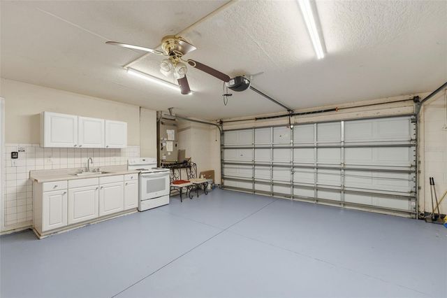 2819 MAGUIRE DRIVE, Kissimmee, FL 34741