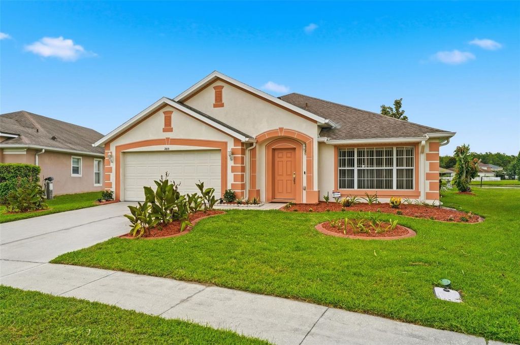 2819 MAGUIRE DRIVE, Kissimmee, FL 34741