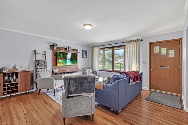 2673 Shrewsbury Road, Columbus, OH 43221